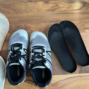Xero Shoes Women's HFS sz 8.5